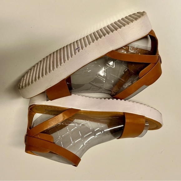 🛍️PIERRE DUMAS Tan ankle strap platform sandals size 7‎ - Picture 10 of 10
